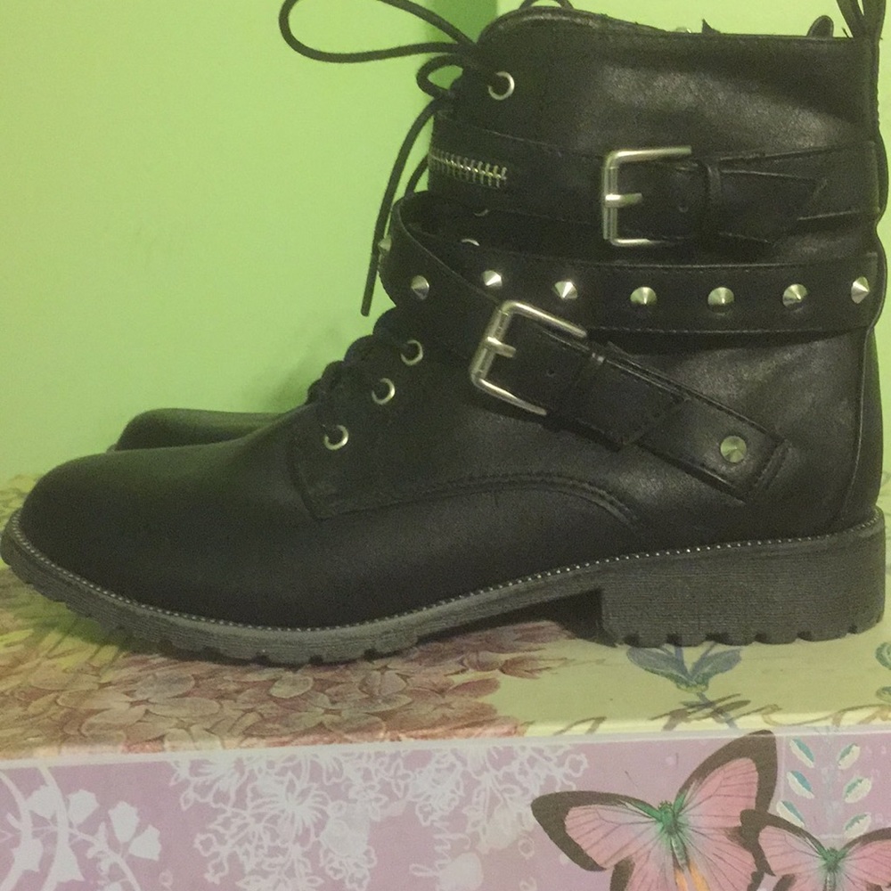 Mossimo black faux leather combat boots
